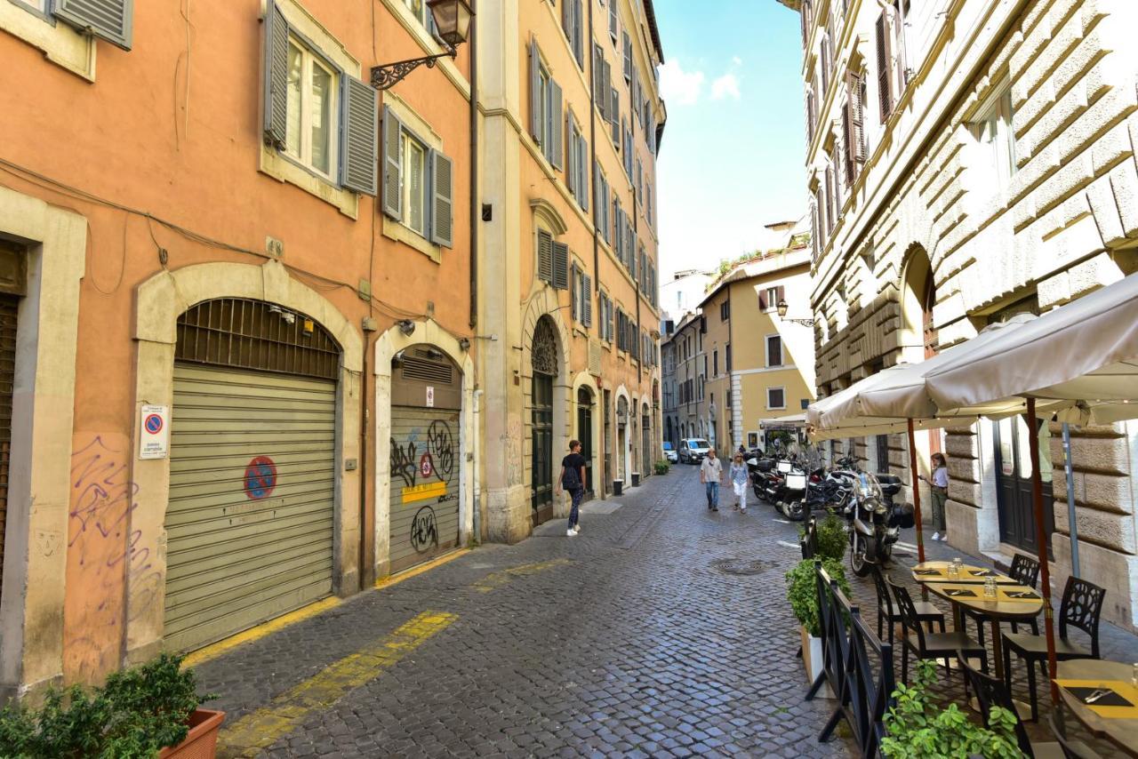 Elegant & Cozy Apartment In The Heart Of Rome Roma Exterior foto