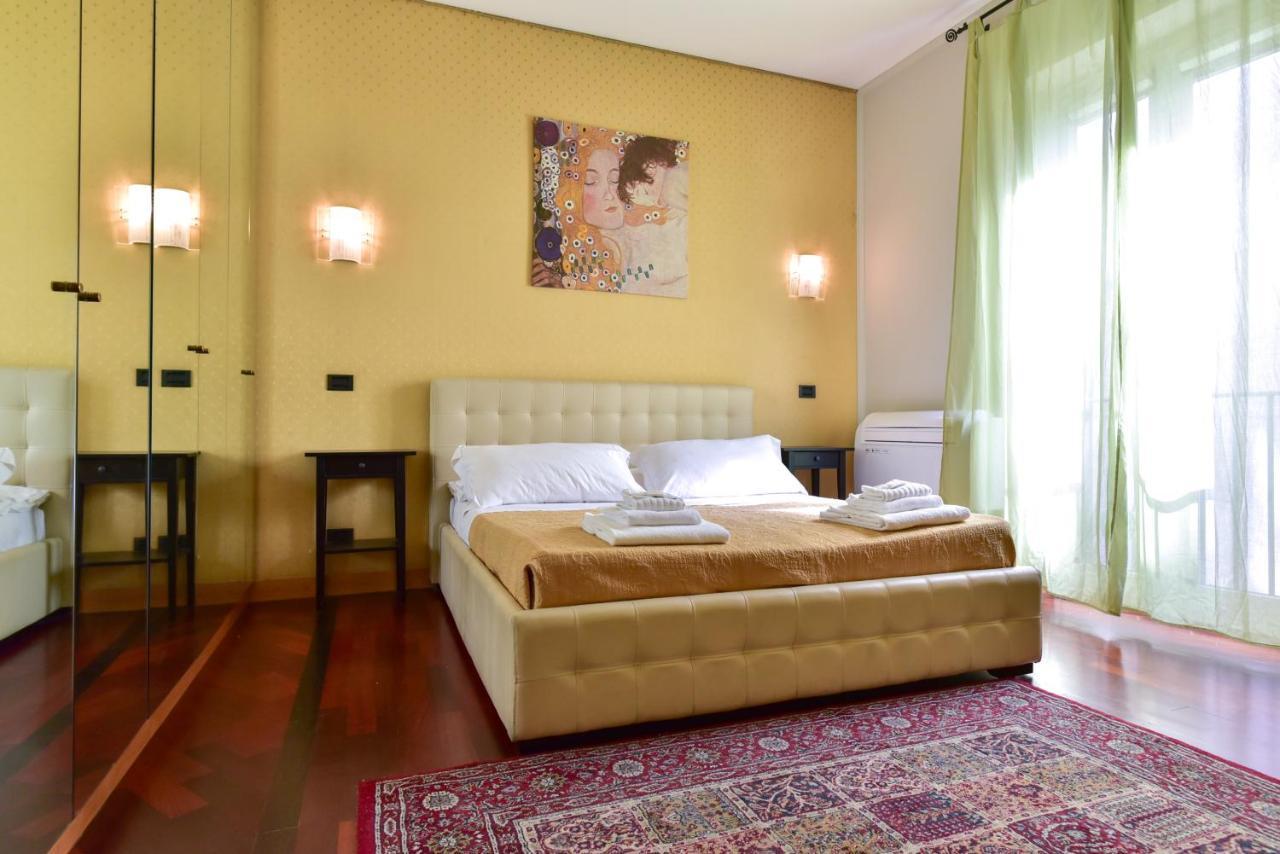 Elegant & Cozy Apartment In The Heart Of Rome Roma Exterior foto
